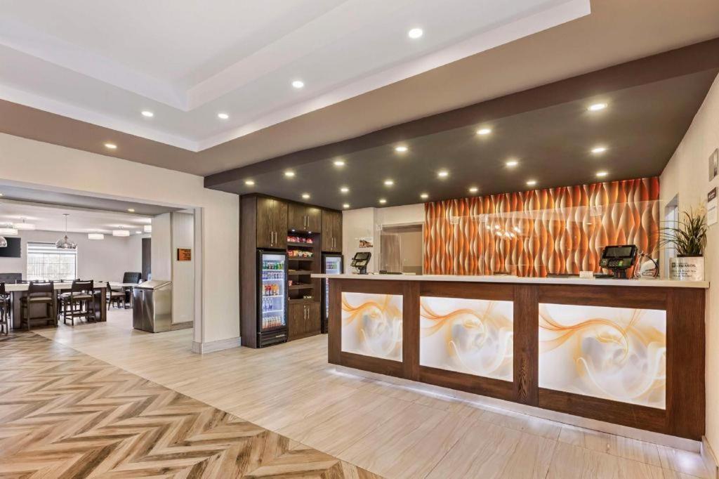 Best Western Plus Executive Inn Торонто Екстер'єр фото