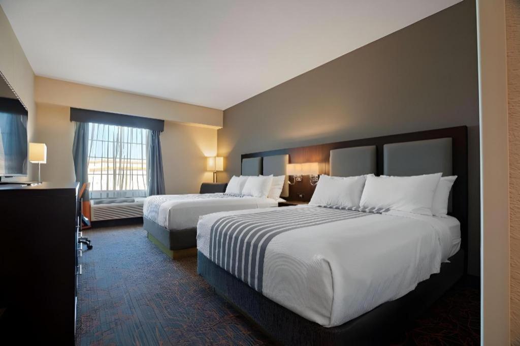 Best Western Plus Executive Inn Торонто Екстер'єр фото