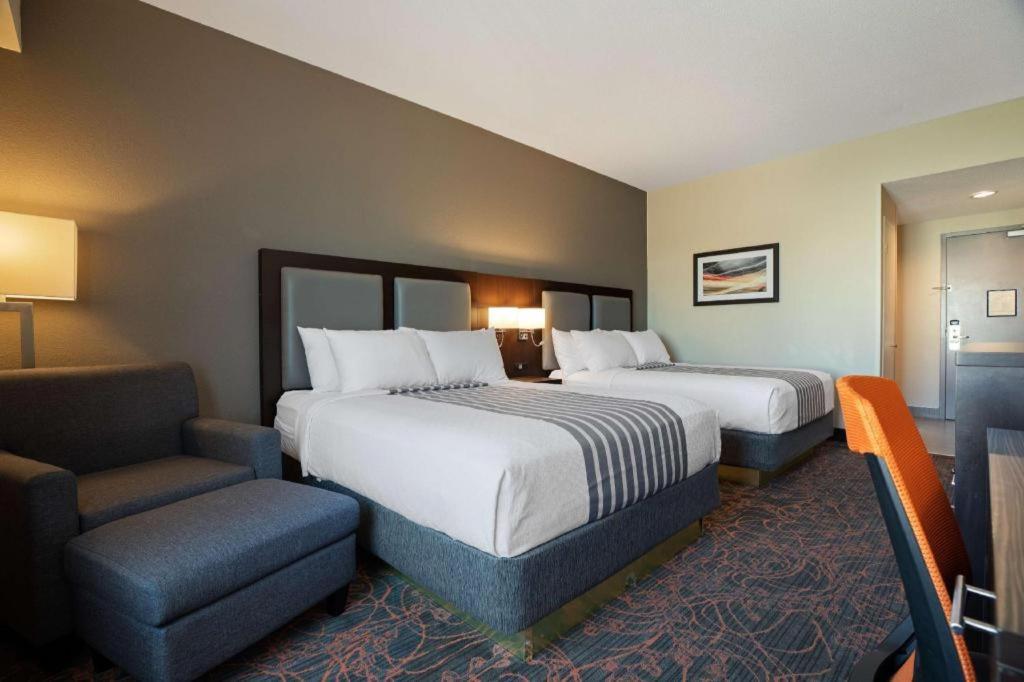 Best Western Plus Executive Inn Торонто Екстер'єр фото