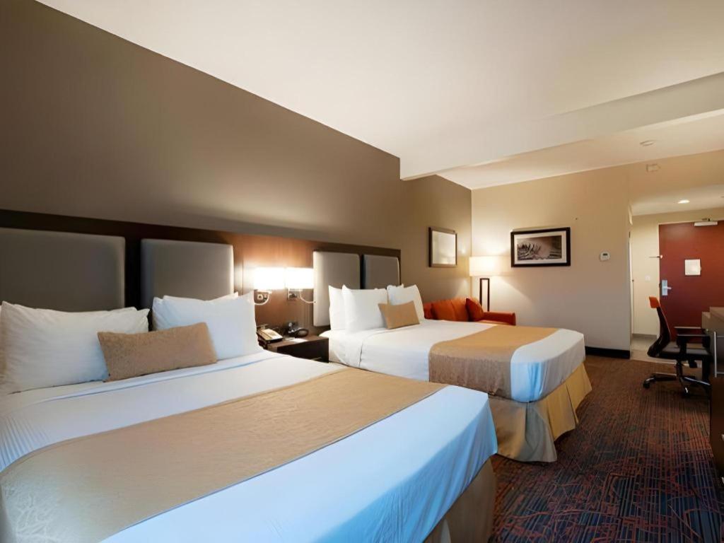 Best Western Plus Executive Inn Торонто Екстер'єр фото
