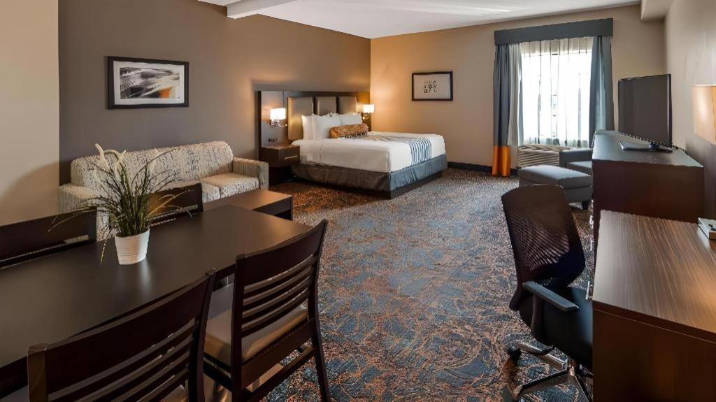 Best Western Plus Executive Inn Торонто Екстер'єр фото