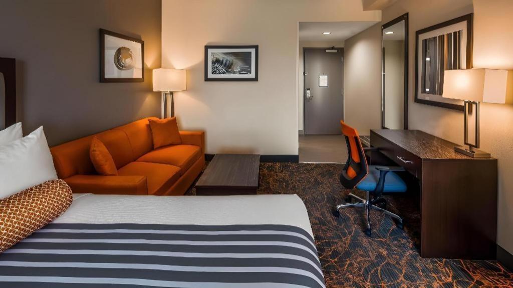 Best Western Plus Executive Inn Торонто Екстер'єр фото
