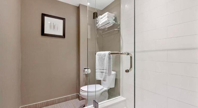 Best Western Plus Executive Inn Торонто Екстер'єр фото